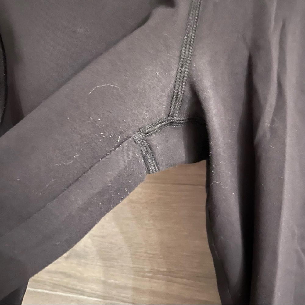 Lululemon Cropped Leggings - Picture 5 of 7